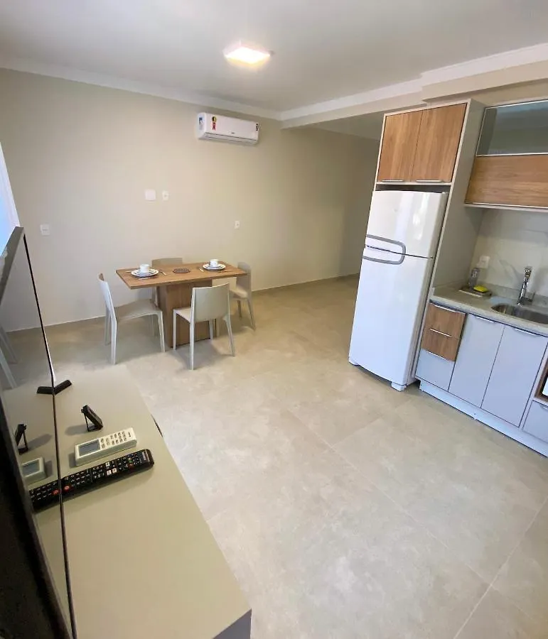 Apartamento Completo Próximo a Praia - Residencial Vieira Florianópolis 0*,  Brasil